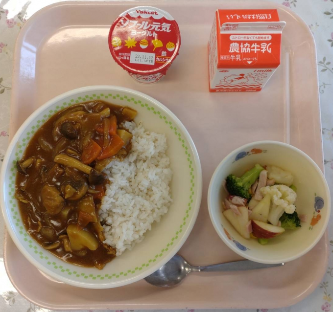 学校給食1